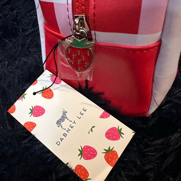 Dabney Lee Strawberry Gift Set - Picture 4 of 13